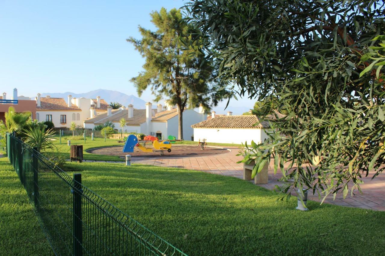 Duquesa Suites. Manilva San Luis de Sabinillas Bagian luar foto